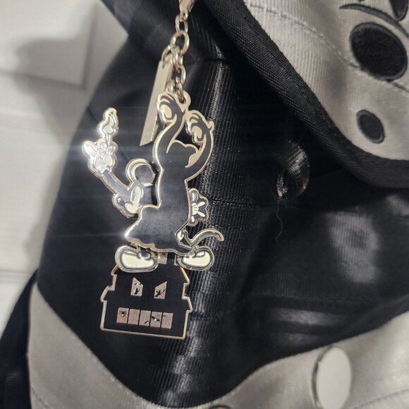 Harveys x Disney Spooky Mickey Seatbelt backpack main image 4